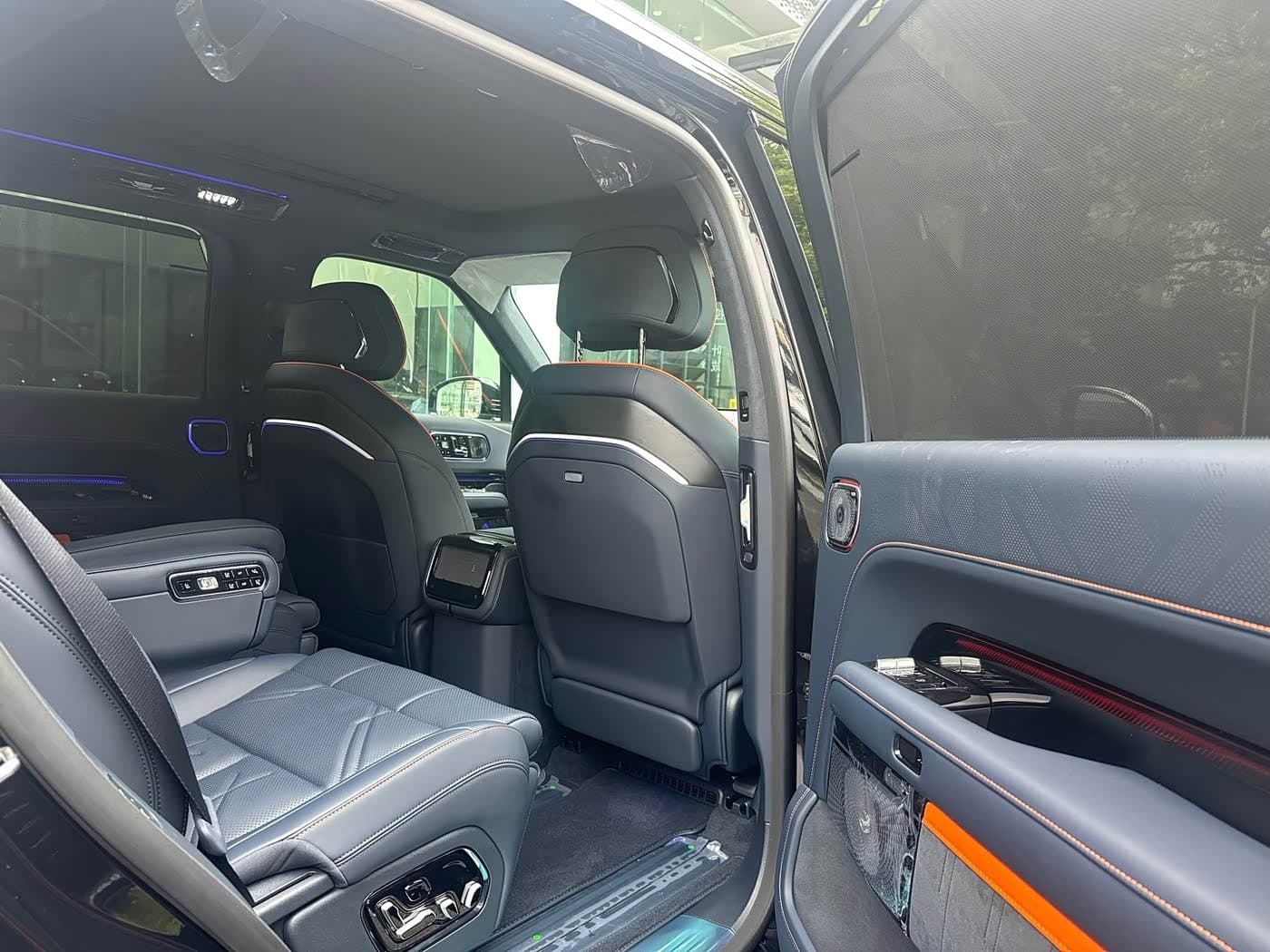 2025 Zeekr 9X Black, 100 km, China export – photo 12