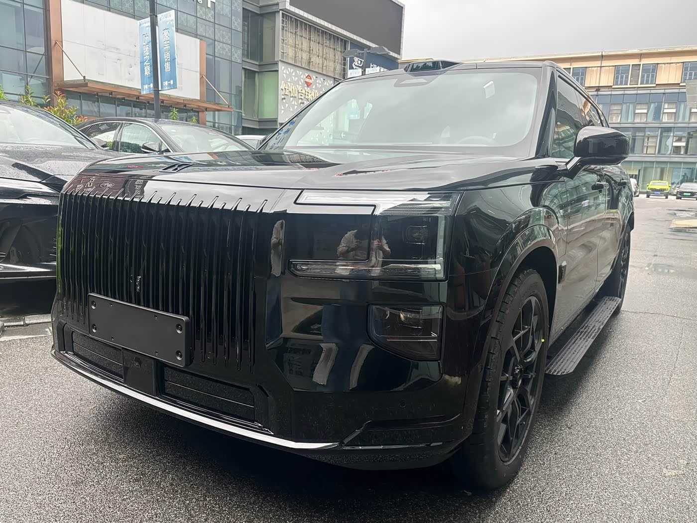 2025 Zeekr 9X Black, 100 km, China export – photo 1