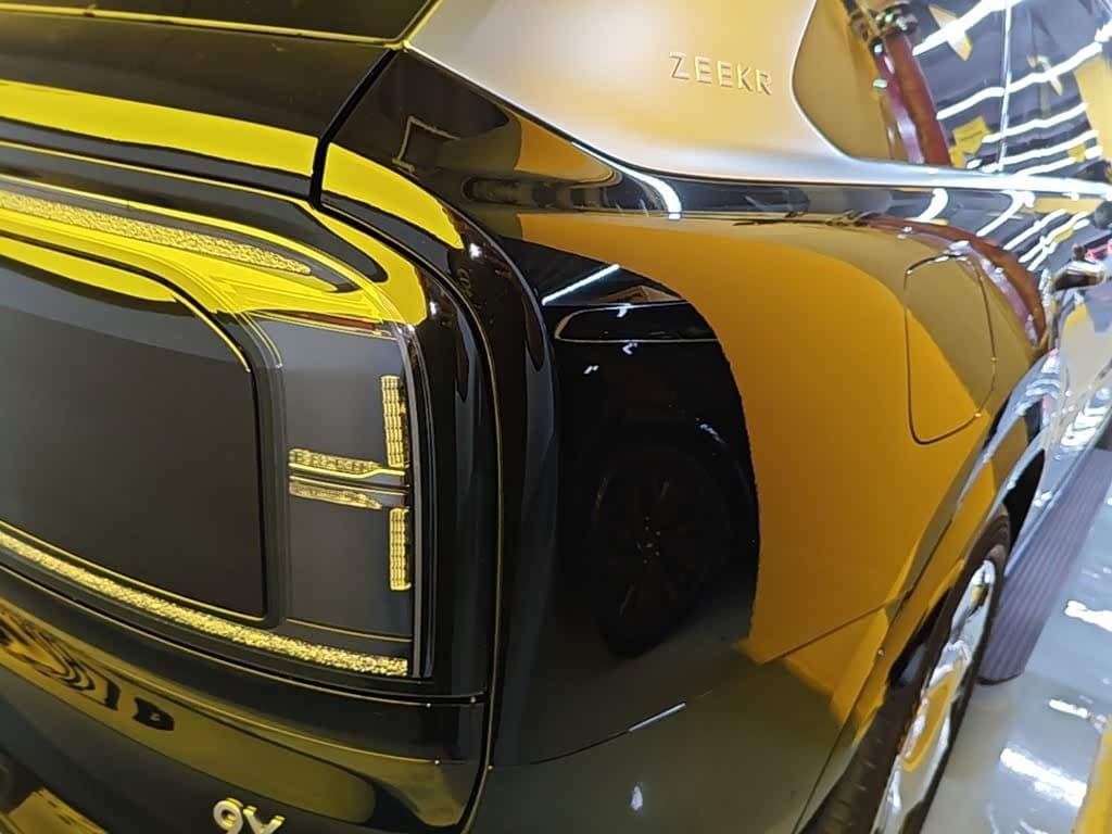 2025 Zeekr 9X Black, 1,200 km, China export – photo 8