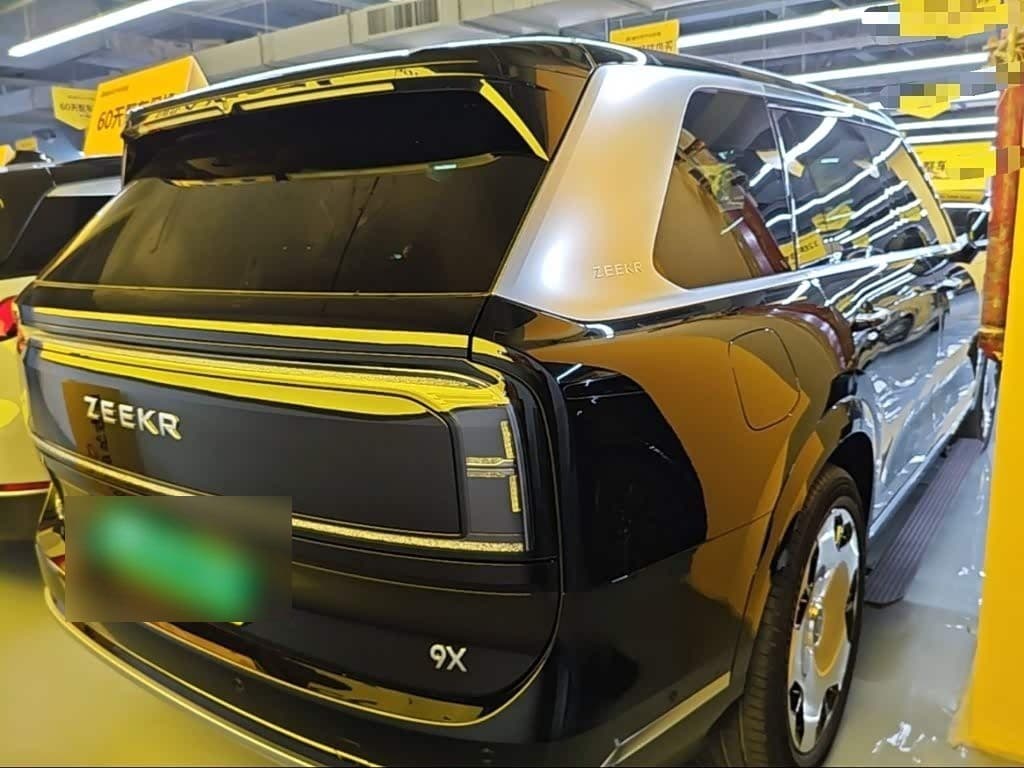 2025 Zeekr 9X Black, 1,200 km, China export – photo 7