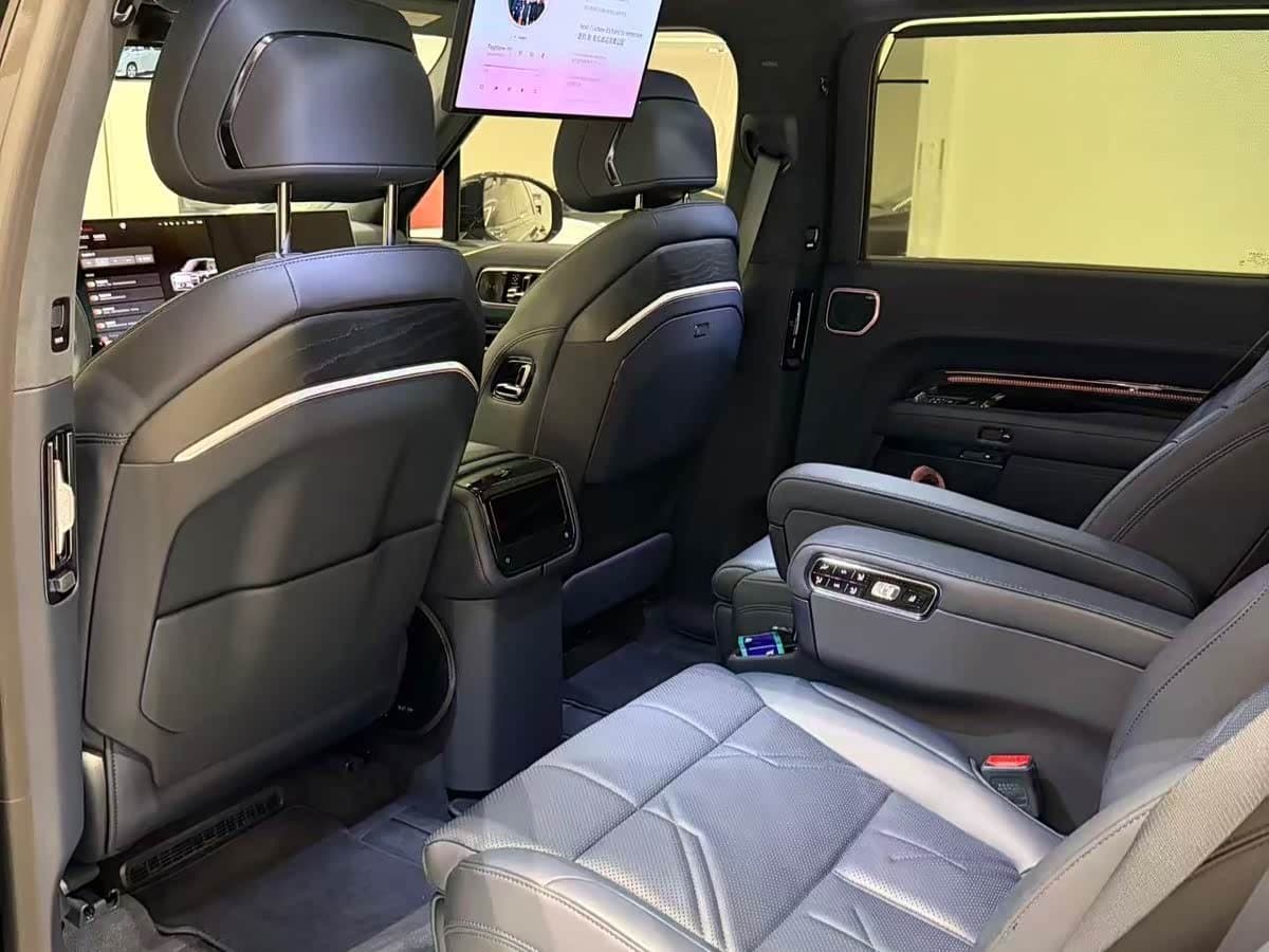2025 Zeekr 9X Black, 24,000 km, China export – photo 4