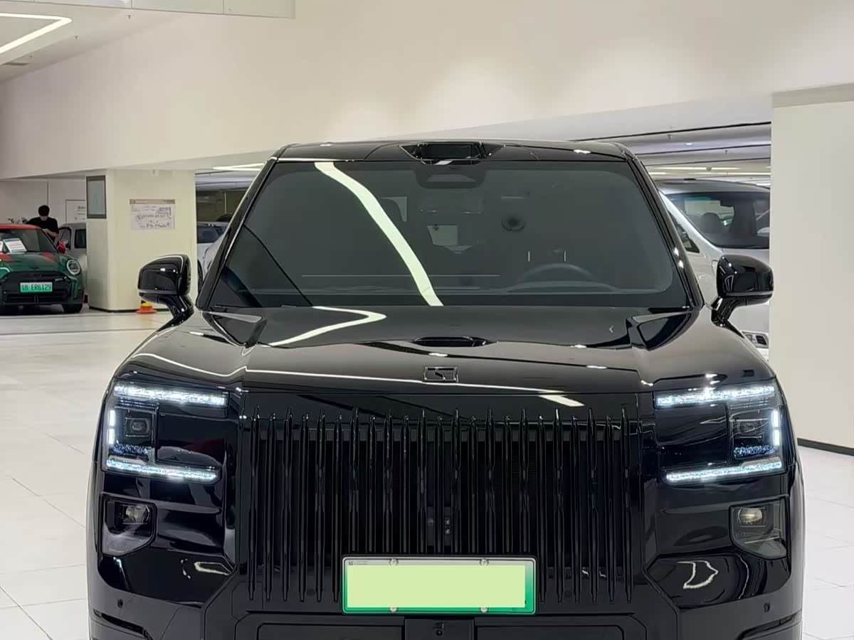2025 Zeekr 9X Black, 24,000 km, China export – photo 2