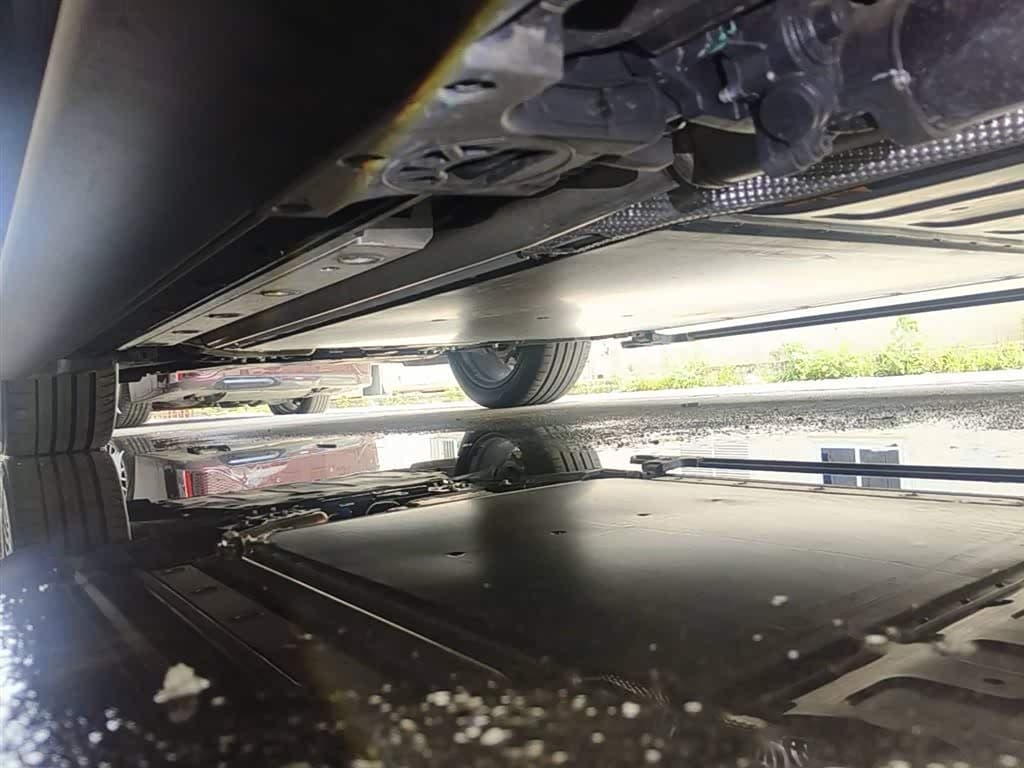 2025 Zeekr 9X Black, 2,660 km, China export – photo 8